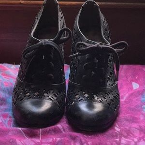 Sam Edelman shoes. Black. Heeled. Size 6.5